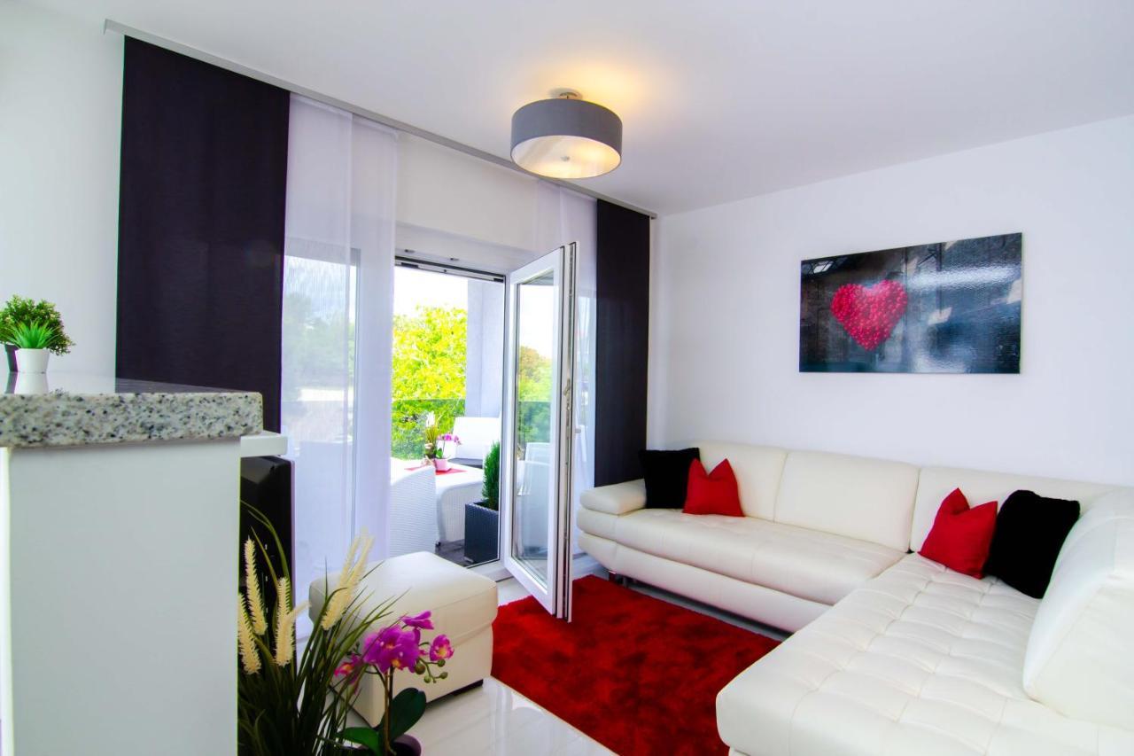 Apartman Paola Vrh  Esterno foto
