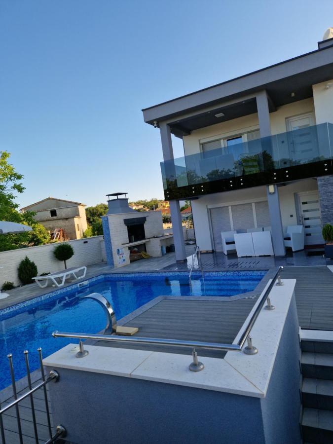Apartman Paola Vrh  Esterno foto